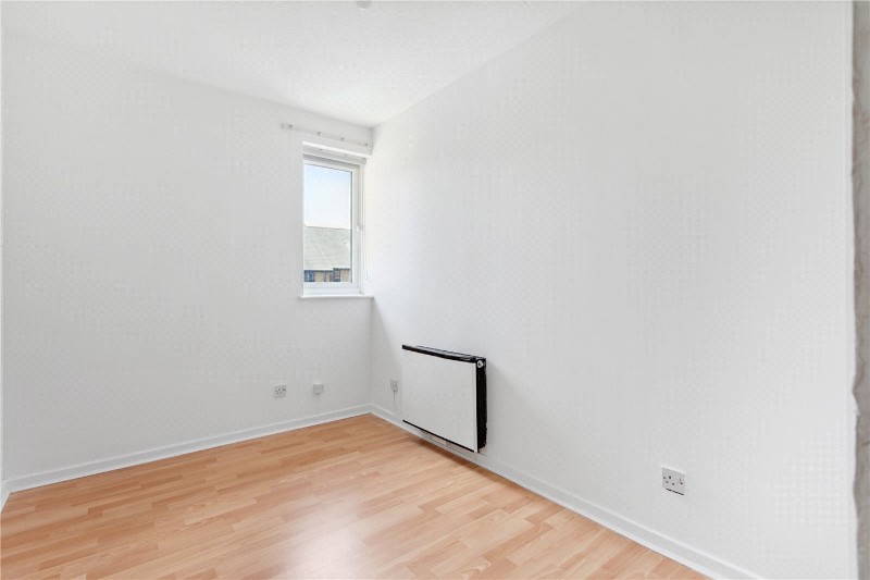 Riverside Close, London, E5