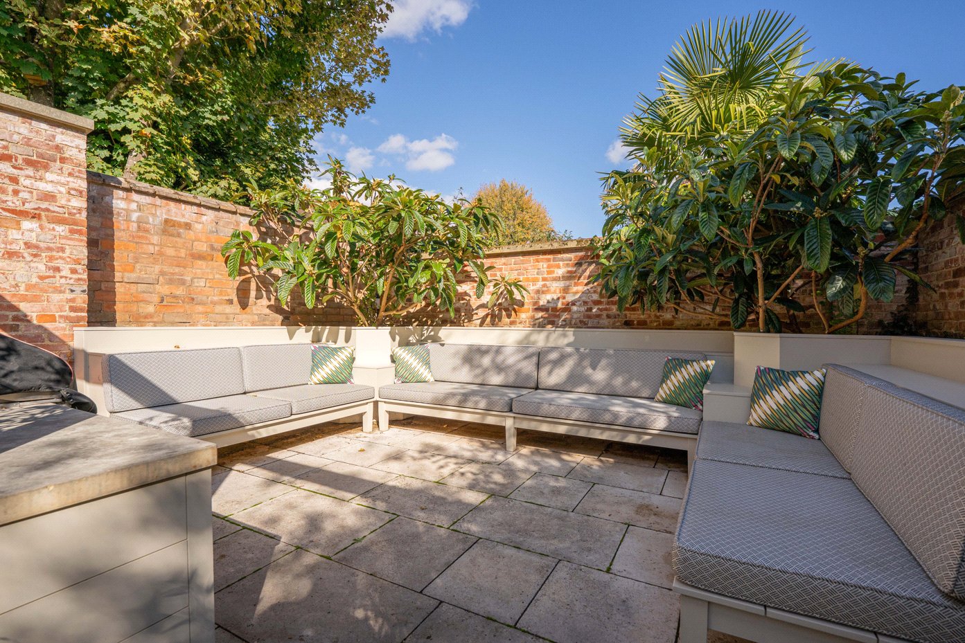 Garden Kitchen