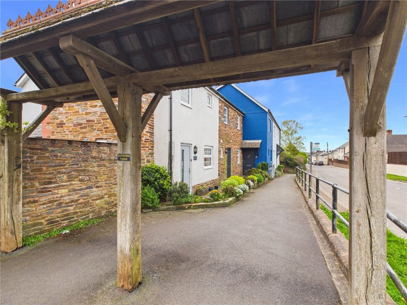Bow, Crediton, Devon, EX17