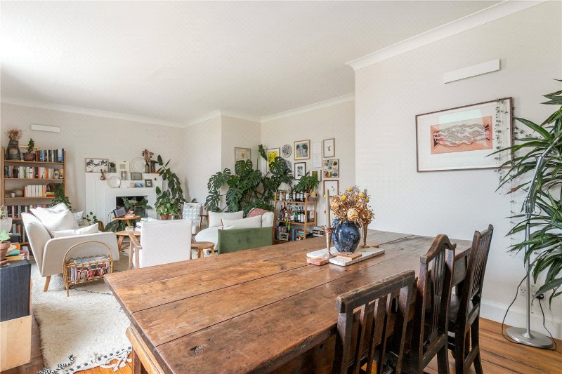 Albion Road, London, N16