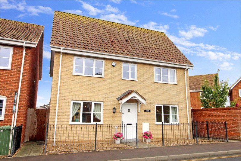 Yarmouth Road, Hales, Norwich, Norfolk, NR14