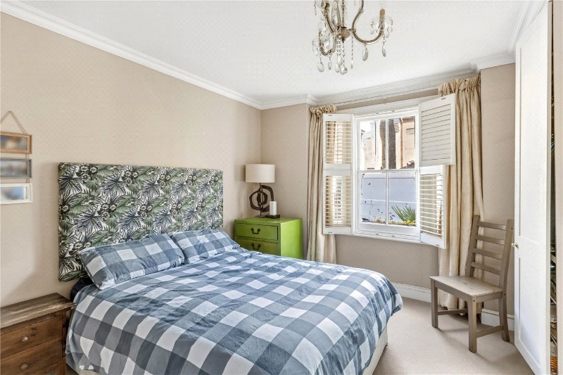 Thorparch Road, London, SW8