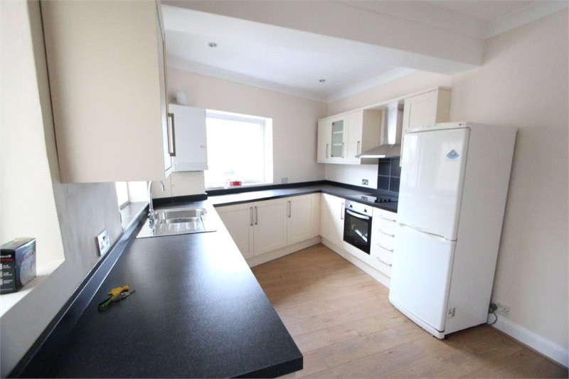 Hazelwood Grove, Leigh-on-Sea, Essex, SS9