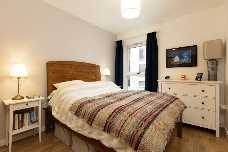 Point Pleasant, London, SW18