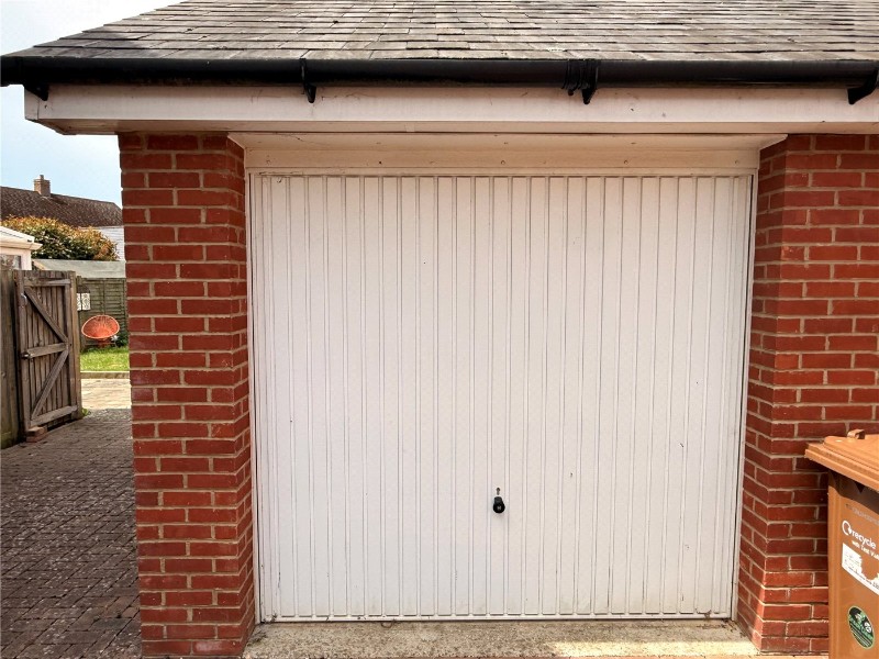 Cutforth Way, Romsey, Hampshire, SO51
