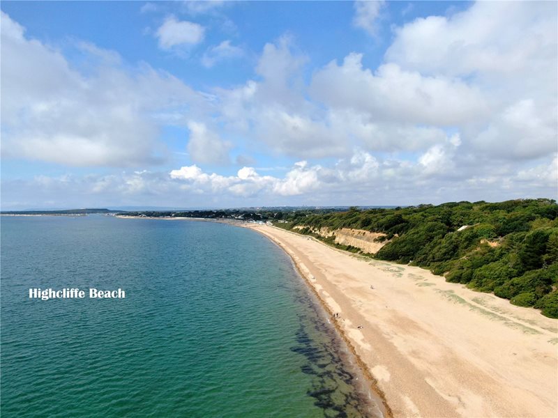 Waterford Place, Highcliffe, Christchurch, BH23