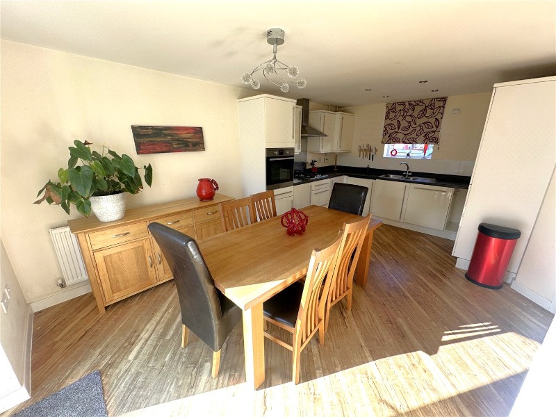 Swallow Way, Cullompton, Devon, EX15