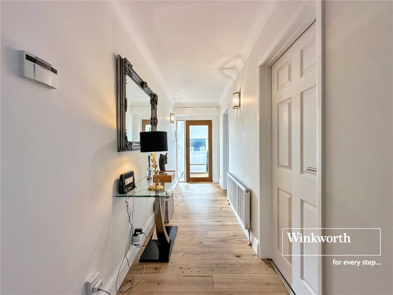 Winnards Close, West Parley, Ferndown, Dorset, BH22