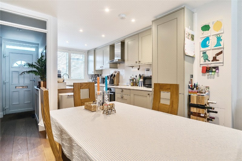 Montrose Way, London, SE23