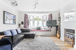 Woodfall Avenue, High Barnet, EN5