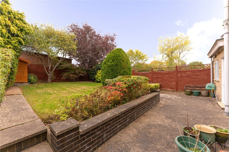 Home Farm Crescent, Whitnash, Leamington Spa, Warwickshire, CV31