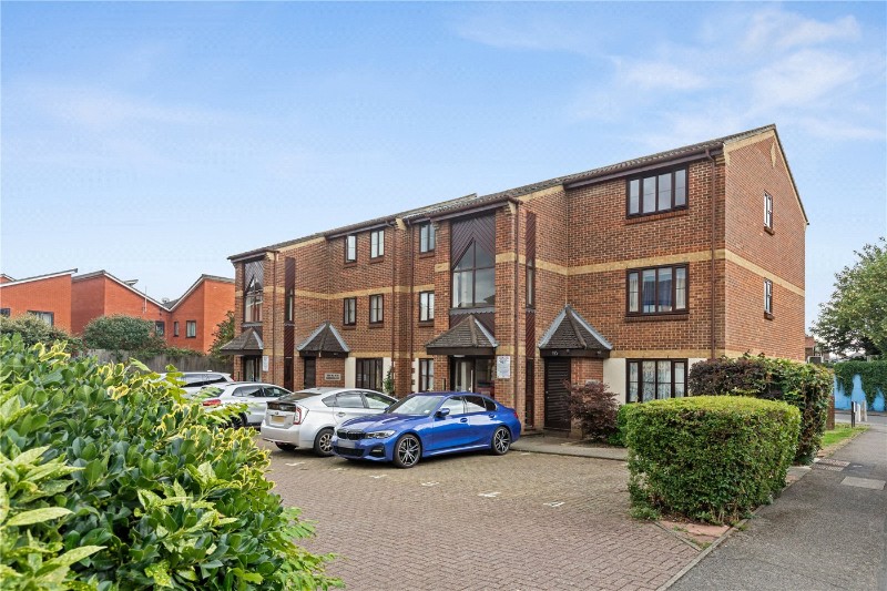 Summerhill Way, Mitcham, CR4