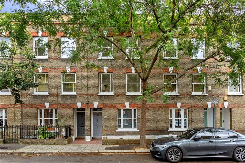 Henshaw Street, London, SE17