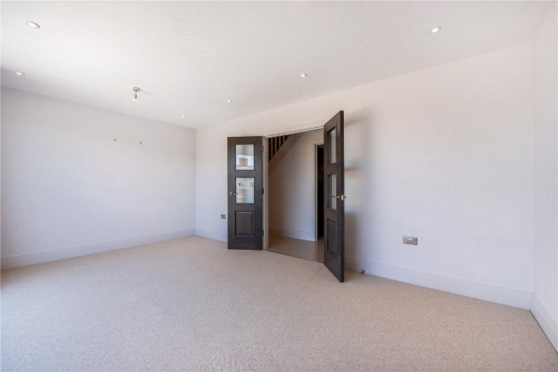Elizabeth Place, Winchester, Hampshire, SO22