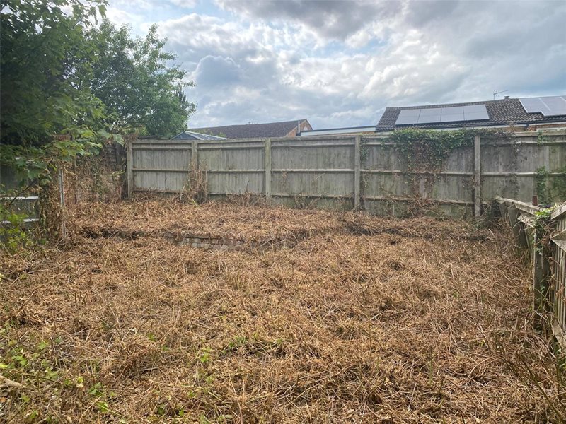 Simons Walk, Pattishall, Towcester, Northamptonshire, NN12
