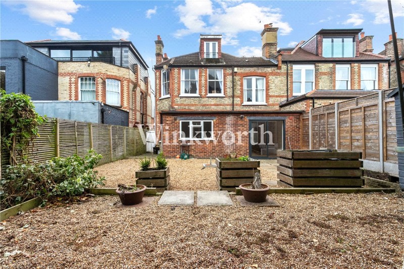 Compton Road, London, N21