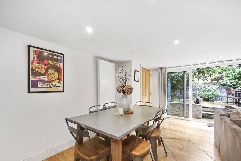 Coningham Road, London, W12