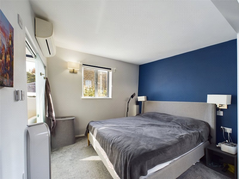 Bridel Mews, London, N1