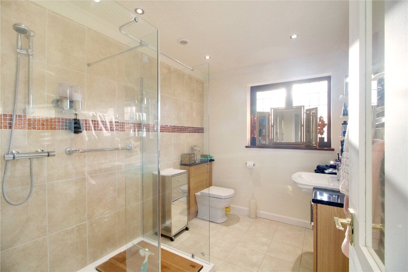 Ferry Road, Surlingham, Norwich, Norfolk, NR14