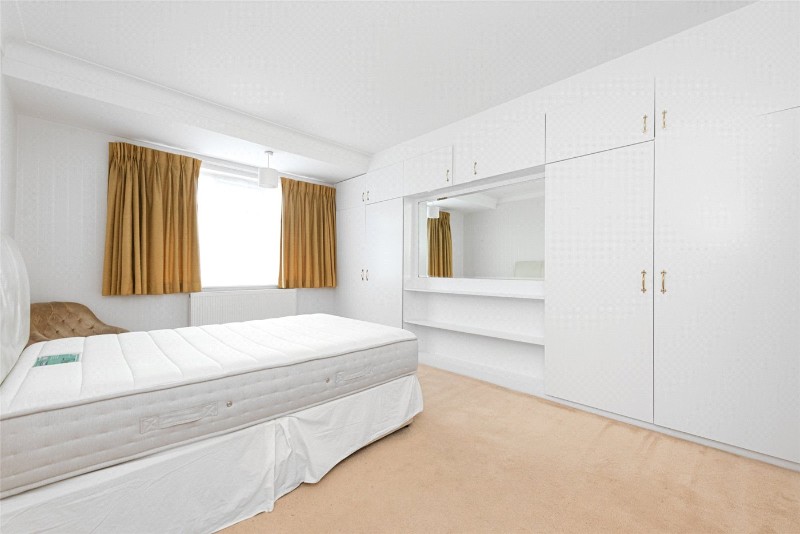 Trevelyan Gardens, London, NW10