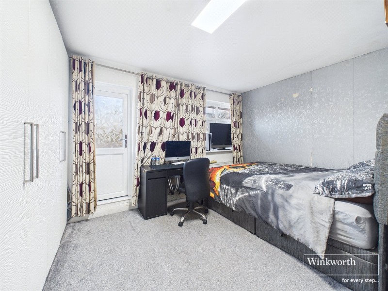 The Greenway, London, NW9