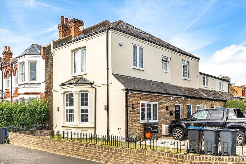 Worple Road, London, SW20