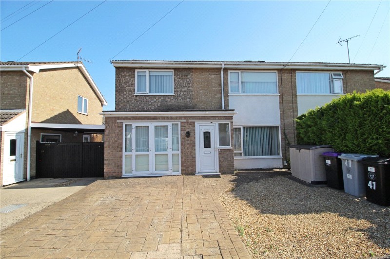 Bramley Road, Market Deeping, Peterborough, Lincolnshire, PE6