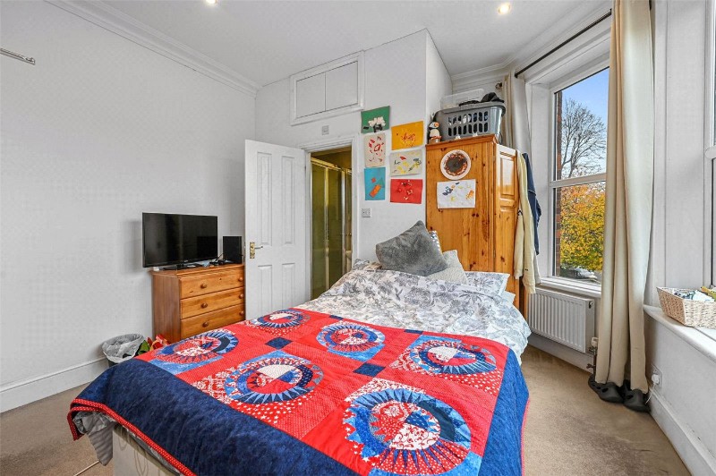 Creffield Road, London, W5