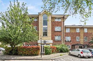 Holly Street, London, Hackney, E8