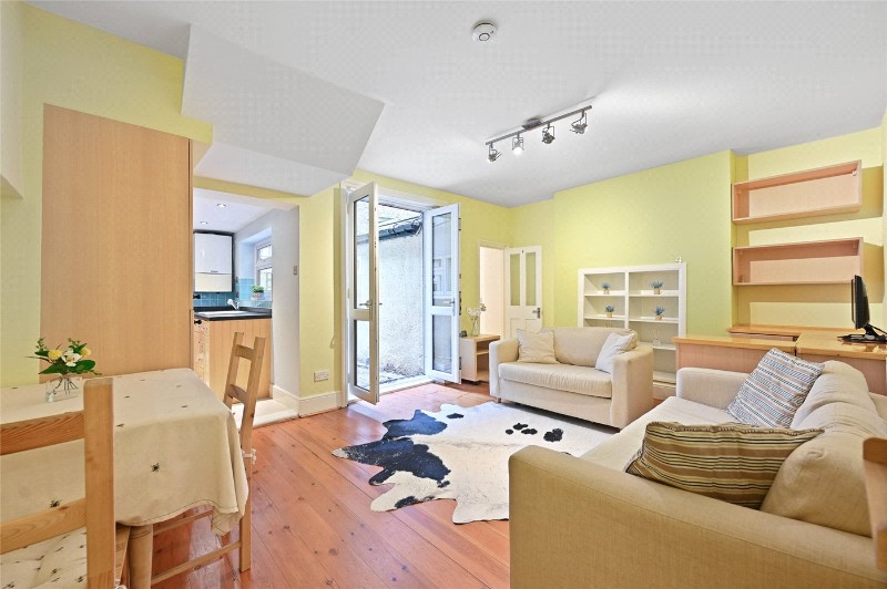 Minford Gardens, London, W14