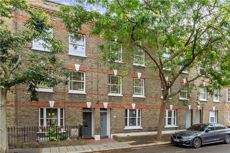 Henshaw Street, London, SE17