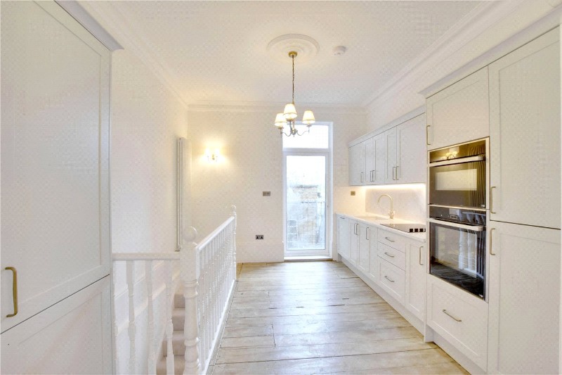 Vanbrugh Hill, Blackheath, London, SE3