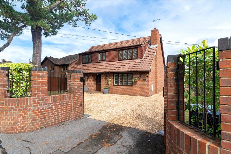 Springdale Road, Corfe Mullen, Wimborne, Dorset, BH21