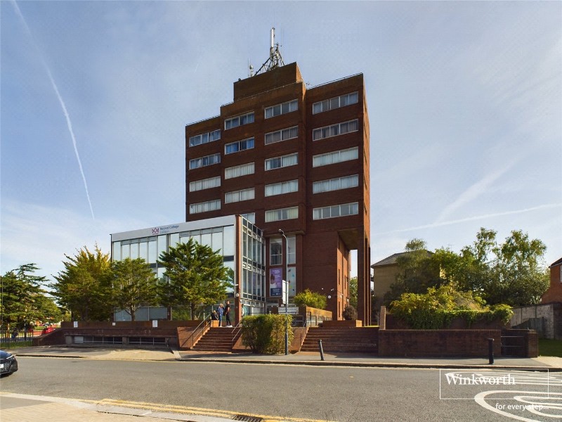 Valley Drive, London, NW9