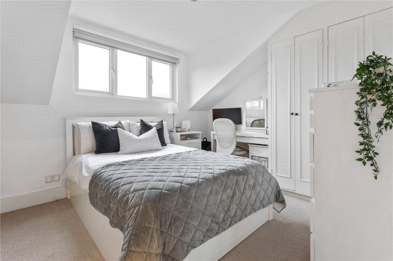 Granville Road, London, SW18
