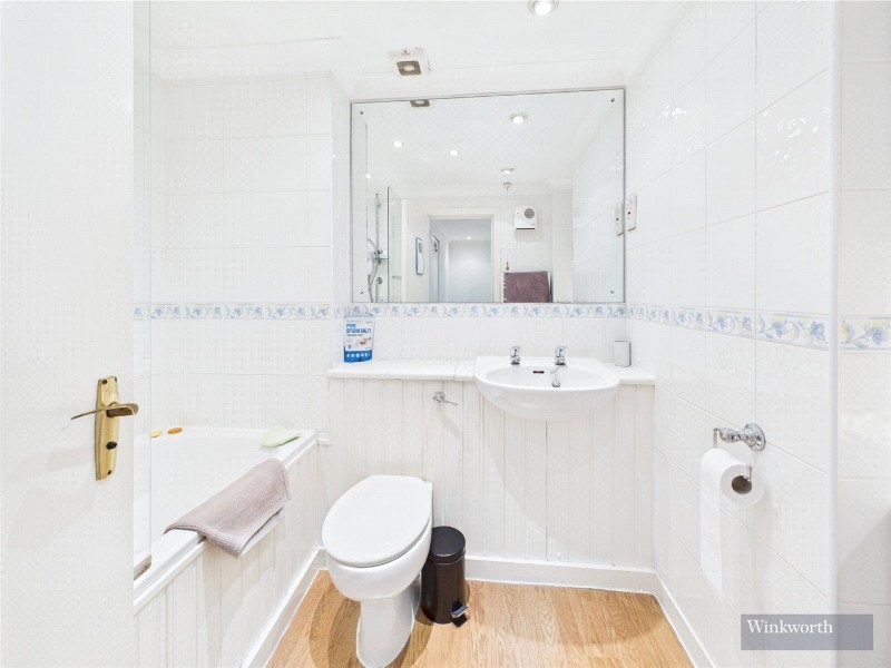 Ditton Reach, Thames Ditton, Surrey, KT7