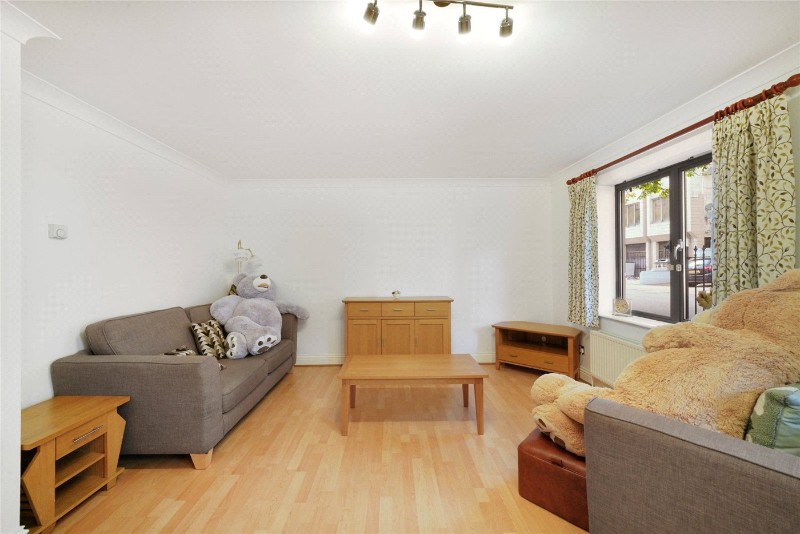 Tolington Way, London, N7