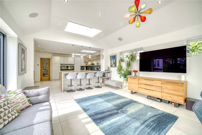 Marina Drive, Lilliput, Poole, BH14