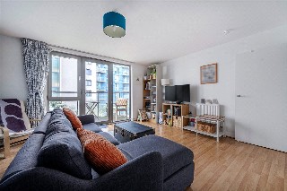 High Street, London, E15