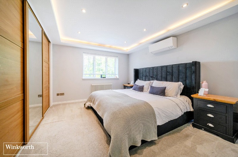 Meadowridge, Hatch Warren, Basingstoke, Hampshire, RG22