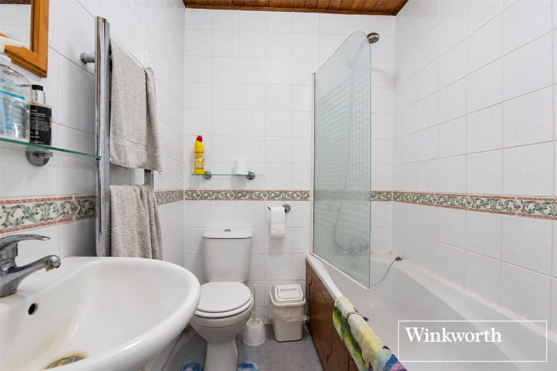Glenhaven Avenue, Borehamwood, Hertfordshire, WD6