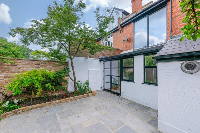 Aylestone Avenue, London, NW6