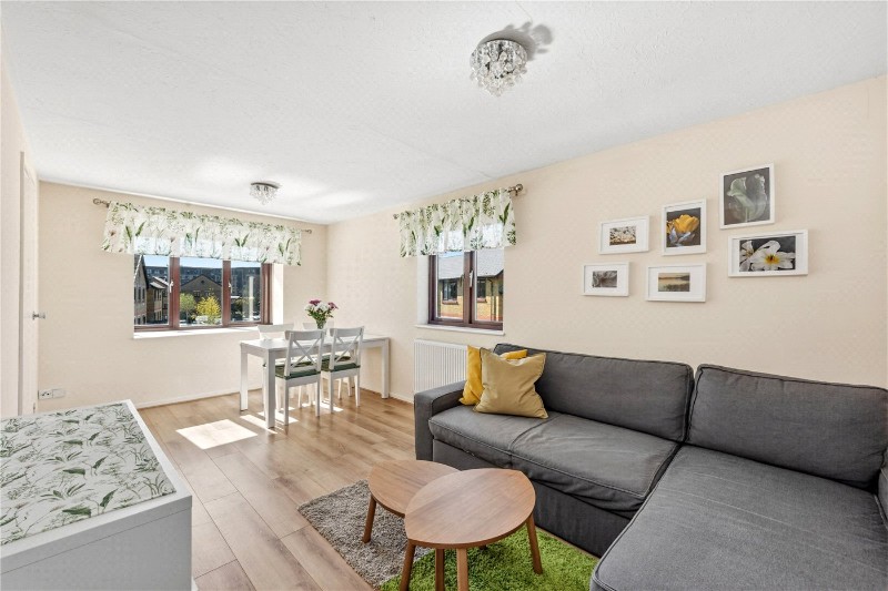 Riverside Close, London, E5