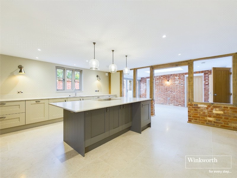 Islandstone Lane, Hurst, Reading, Berkshire, RG10