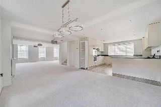 Burnham Square, Upper Froyle, Alton, Hampshire, GU34