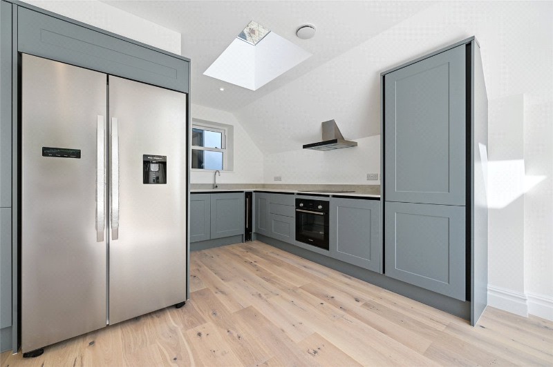 Ellerslie Road, London, W12