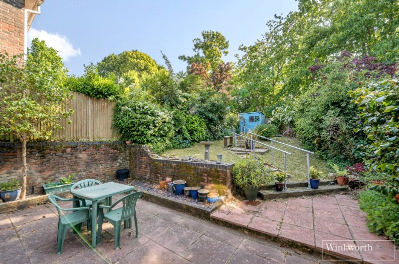 Hawkesworth Drive, Bagshot, Surrey, GU19