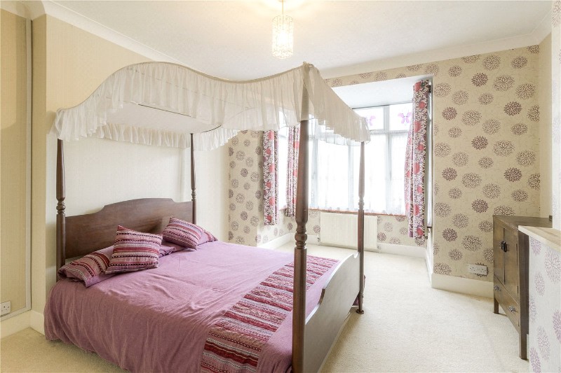 Elmhurst Avenue, Spinney Hill, Northampton, NN3