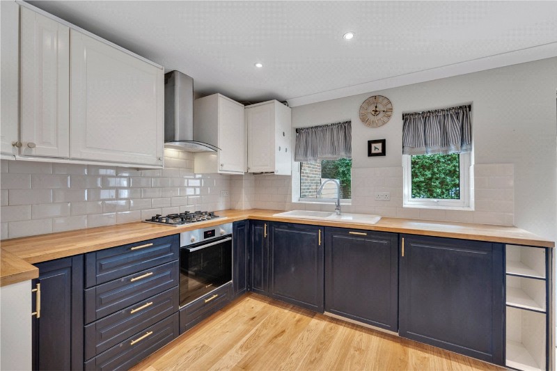 Abinger Mews, London, W9