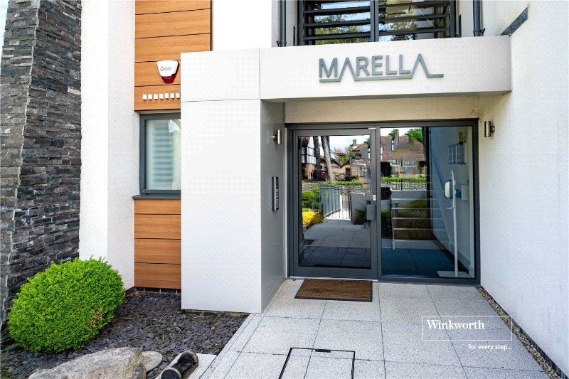 Wharncliffe Road, Highcliffe, Christchurch, Dorset, BH23